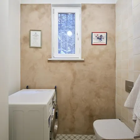 Beautiful Restored Historical In Galata * 이스탄불