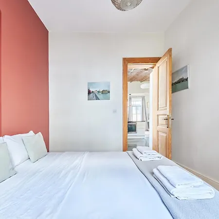 Beautiful Restored Historical In Galata *