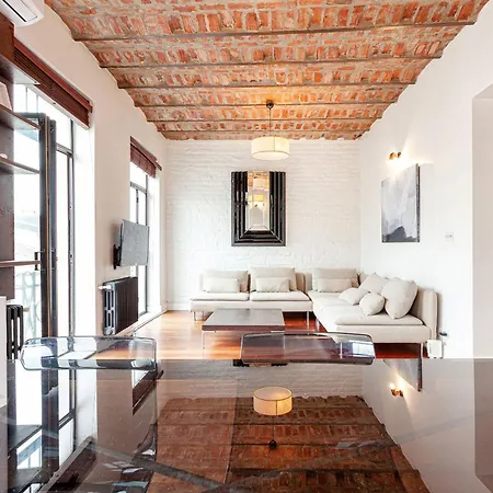 Beautiful Restored Historical In Galata
