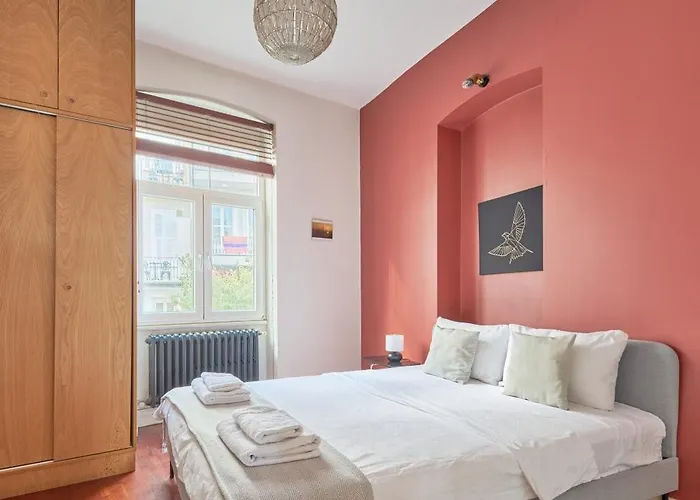 Beautiful Restored Historical In Galata * イスタンブール