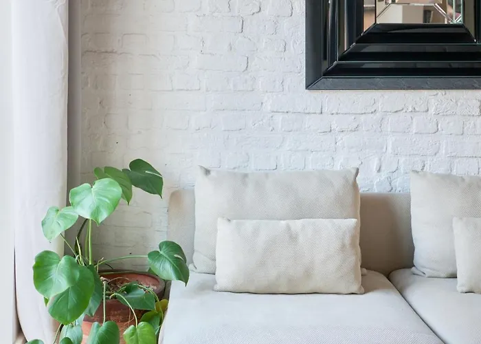 Beautiful Restored Historical In Galata * イスタンブール